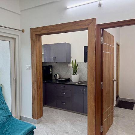 Truelife Whitefield - Premium 1 Bhk Apartments - Prime Location - Easy Access To Main Rd - Metro - Itpl - Fast Wifi - Kitchen - Smart Tv - Power Backup - Park - Garden Views Bangalore Bagian luar foto
