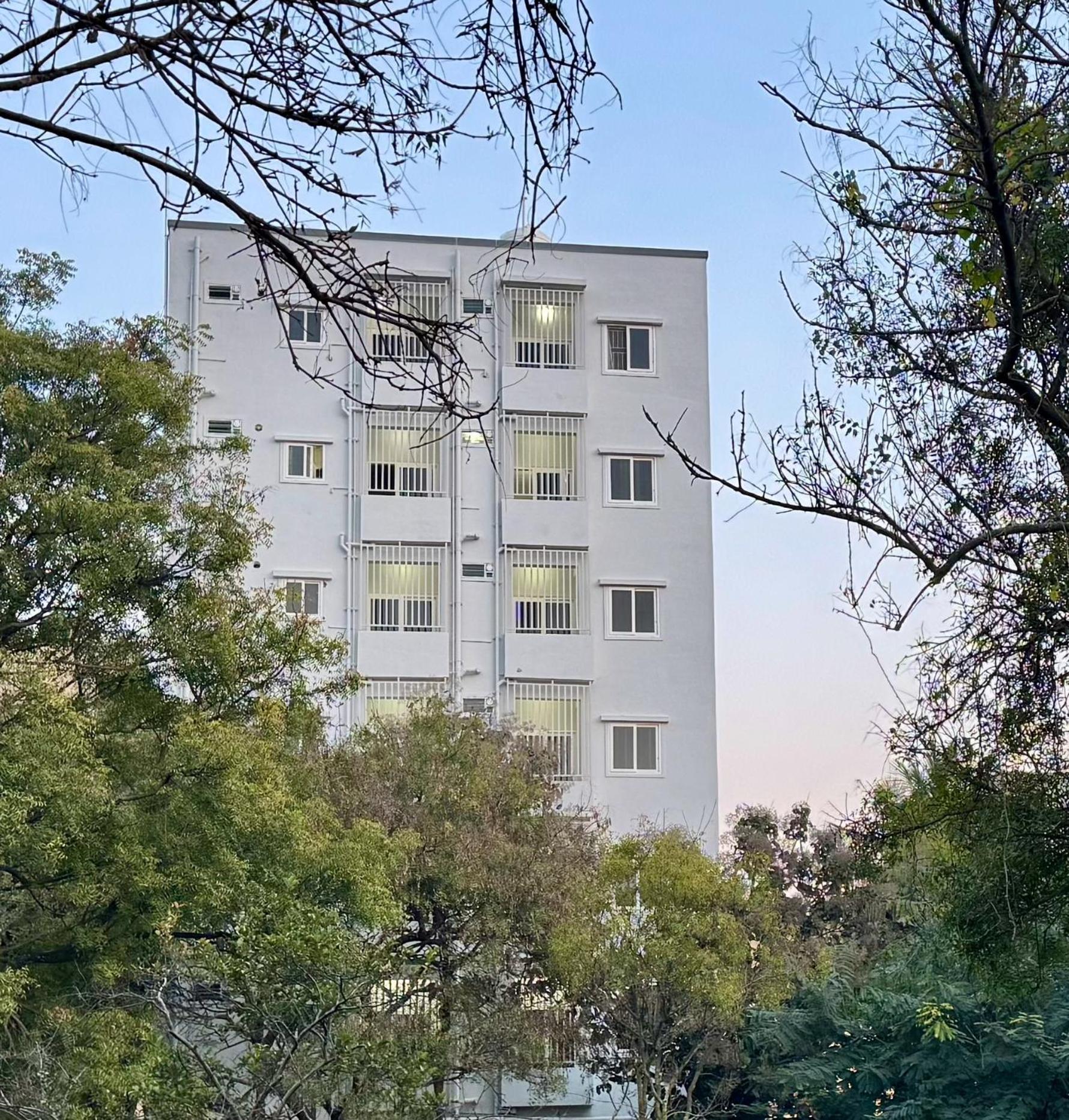 Truelife Whitefield - Premium 1 Bhk Apartments - Prime Location - Easy Access To Main Rd - Metro - Itpl - Fast Wifi - Kitchen - Smart Tv - Power Backup - Park - Garden Views Bangalore Bagian luar foto